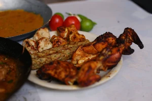 Al Quresh Hotel Multan