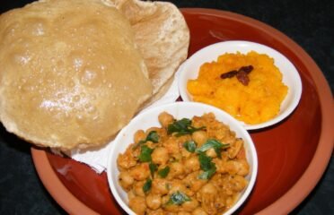 Madina Nashta Point And Restaurant