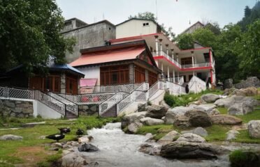 Manila Huts Naran