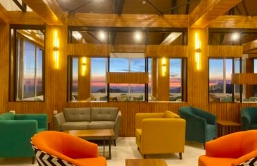 Sky Lodge Hotel