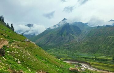 HOTEL 22. BATAKUNDI. Near Naran. KAGHAN VALLEY.
