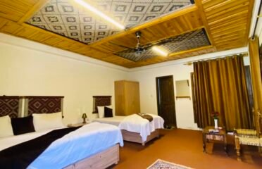 Auzzi Hotel Naran